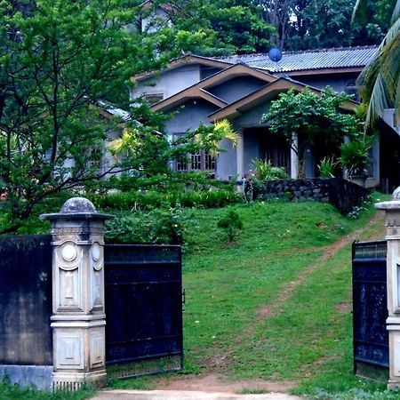 Bee Line Cinnamon Estate Villa ديكويلاّ تين المظهر الخارجي الصورة